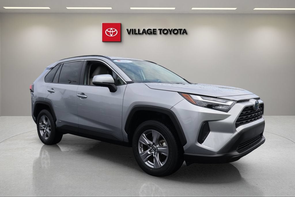 2023 Toyota RAV4 Hybrid XLE