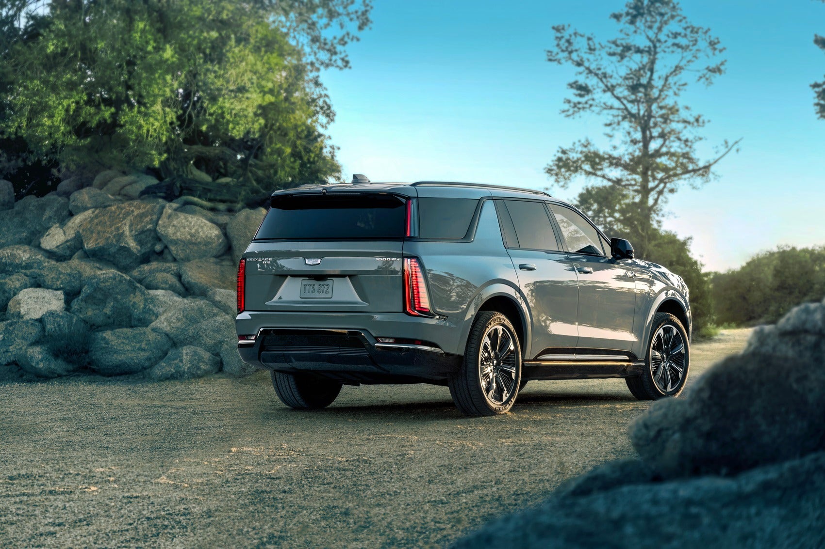Cadillac Escalade Review